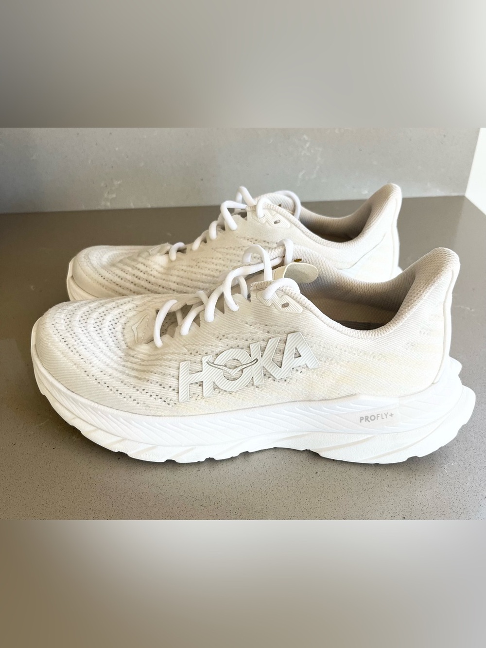 HOKA ONE ONE Mach 5 White White Women's Running Shoes Size 8 B Athletic Sneaker - Picture 2 of 12